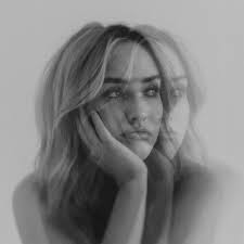 Key & BPM for girl i am now by Kaibrienne