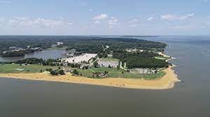 Find hotels near sandy point state park, the united states online. Sandy Point State Park