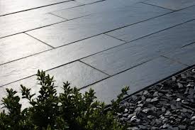 In der wärmeren zeit wird der gartensitzplatz oder die terrasse zum erweiterten wohnzimmer. Gartenplatten Rathscheck Schiefer