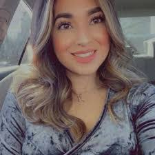 Daisy Botello's Instagram, Twitter & Facebook