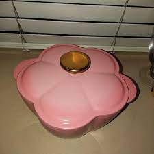 Shop martha stewart at the amazon bakeware store. Martha Stewart Kitchen Martha Stewart Flower Dutch Oven Poshmark