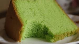 Resep chiffon cake super lembut takaran gelas. Resep Chiffon Pandan Klasik Super Lembut Dan Aroma Pandannya Tidak Langu Youtube