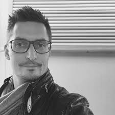 Nilton (comedian), portuguese comedian and judge on the portuguese version of thank god you're here. Nilton Guerreiro Nilton Ang Twitter