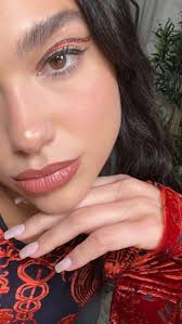 Honey 💖 I need you to promise me that you will never break my heart 💔😪 I  love you so much 💋💝 I can't stop thinking about you 💖💖💖💖 Text me