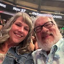 Which international artist do you wish would tour the US?