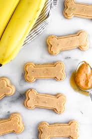 A homemade recipe guaranteed to make your dog healthy and happy! Peanut Butter Banana Dog Treats 3 Ingredients Frozen
