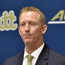 Lance White takes 'crazy' approach to fixing Pitt women's basketball  program