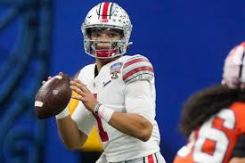 Fields looks poised and in command of the bears' offense as he led them on. 2021 Nfl Draft Ohio State S Justin Fields Picked By Chicago Bears