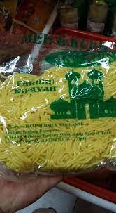 Mee kuning sesuai di makan dengan pelbagai masakan.goreng,mee sup,mee rebus,mee kari dan macam2 lagi.boleh cuba. Pembekal Produk Muslim Ø§Ù„ØµÙØ­Ø© Ø§Ù„Ø±Ø¦ÙŠØ³ÙŠØ© ÙÙŠØ³Ø¨ÙˆÙƒ