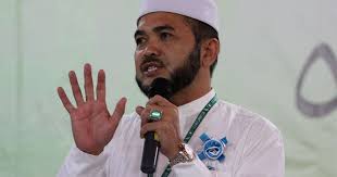 Khutbah aidil fitri dewan ulamak pas perak. Pas Mp Refuses To Apologise For Bible Remark Says Christians Have No Right To Be Offended Malaysia Malay Mail