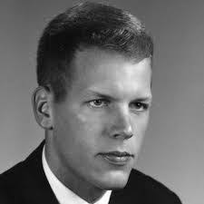 Robert Geyer's Instagram, Twitter & Facebook