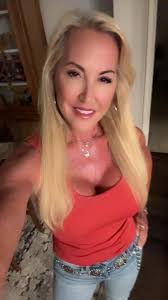 Tracy Eudy's Instagram, Twitter & Facebook