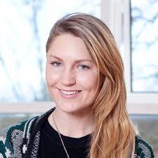 Meet Amanda McKenna — CAMYOGA