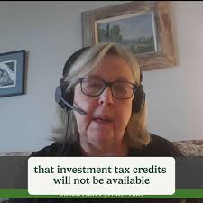 Elizabeth E May (@elizabethemay) • Instagram photos and videos