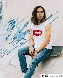 Aedy has been in the entertainment industry since the age of 10 years old. Meletop Woww Heloknyaa Hati Hati Tau Main Facebook