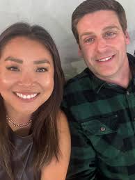 Hello everyone 😊 My name is Kim Van Paemel, and I believe I was born