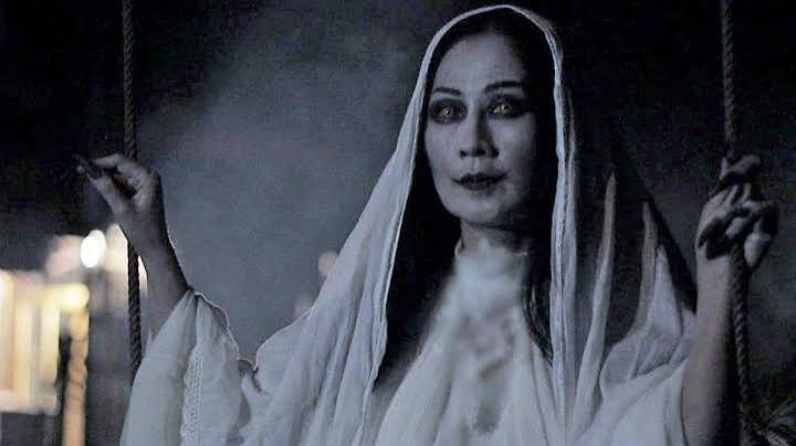 Daily Grindhouse | SATAN'S SLAVES Revels In Atmosphere But Leans On Old  Horror Tropes