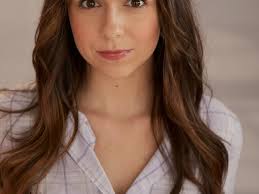 Emma Brockman's Instagram, Twitter & Facebook