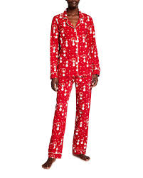 Even matching pjs in footie or footed styles! 22 Best Christmas Pajamas For Women 2020 Cute Christmas Onesies