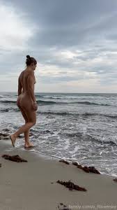Fil0nenk0 Fully Nude On The Public Beach