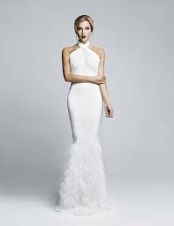 Best Wedding Dress For Hourglass Figure Wedding Dress With Feathers Best Wedding Dresses Wedding Dresses