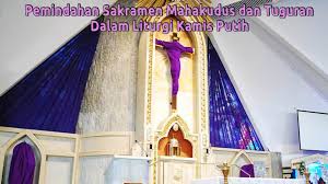 Seperti perayaan misa kamis putih biasanya, di akhir misa dilaksanakan perarakan monstran oleh imam diiringi para petugas liturgi dan para misdinar menuju ruang tuguran yang berada pada ruang. Velangkannimedan Mari Kita Memadahkan Puji Syukur 501 Facebook