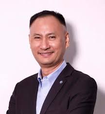 ASEAN and Singapore Management