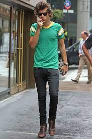 This is the classic rockstar chic pushed by saint laurent paris. Harry Styles S Boots One Direction Saint Laurent Chelsea Boots Teen Vogue