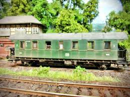 Model Railroad Help Many Retail Stores Have Free Instructions For Craft Projects Seek Out These When You Are Browsing Their Train Model Railroad Model Trains