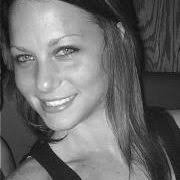 Danielle Kratz (deeraek)