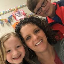 Erica Russell (@EricaRussell)