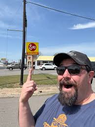 I thought Dona Gloria's had homemade flour tortillas? My husband and I went  last night and I'm 99.999% sure they were store bought. They we perfectly  round and tasted meh. 😭😭😭😩😩🥴🥴🤔🤔🤷🏼‍♀️ |