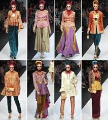 Namanya menjadi terkenal dengan produk desainnya yang fokus menangani baju muslim untuk wanita. 144 Best Dian Pelangi Images Hijab Fashion Muslim Fashion Fashion