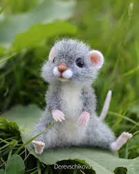 Vot Takaya Vot Knopochka Poyavilas Tak I Nazvala Knopka Myshonok Pri Dome Sold Mause Maus Animals Feltingwo Needlefelted Animals Felt Mouse Felt Animals