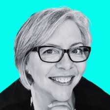 My journey back to Blighty has begun. It's a long day when you live rurally  and don't have a car, so planes, trains and automobuses it is… Who will I  see at