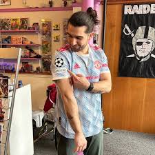 Nery Amaya (@thenerdalive) • Threads, Say more