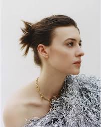 Daisy Edgar-Jones: 'I'm a bit of a hot mess too'