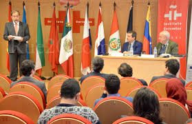 ح ض ور لغة سيرفانتيس بالمغرب دبلوماسيون وأكاديميون يستعرضون بالرباط تاريخ وحاضر وم ستقبل اللغة الإسبانية زنقة 20