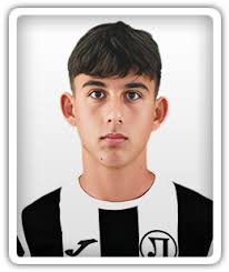 Daniel Mikołajewski