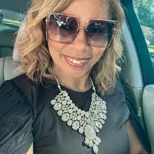 Priscilla Thomas's Instagram, Twitter & Facebook