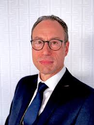 5 Reasons to Move your Business to the Cloud