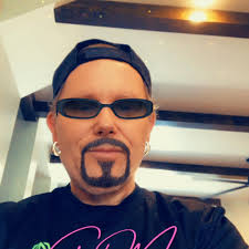 Which is worse: Being an incompetent coach or Retaining an incompetent  coach???