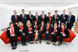 The average salary for bank austria employees in austria is €55,000 per year. Unicredit Bank Austria Als Arbeitgeber Gehalt Karriere Benefits Kununu