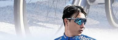 HLN Wielergids 2023 by Krant2022