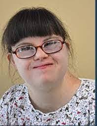 Melinda Willett's Instagram, Twitter & Facebook