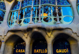 Casa Batllo: Is It Worth The Entrance Fee? | Tiptoeingworld