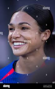 Sophia hernandez hi-res stock photography and images