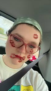 Does anyone else have a tongue bar? they should do a septic sam one