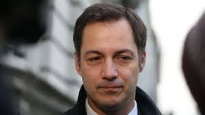1975) is deputy prime minister of belgium and minister of finance and development cooperation. Se Marier A 11 Ans Et Avoir 8 Enfants Aucune Femme Ne Reve D Une Vie Comme Ca