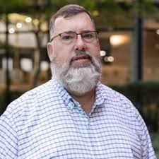 Six Strategies for Timely and Relevant Print Media Content